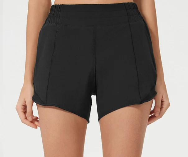 D25004 — Training shorts
