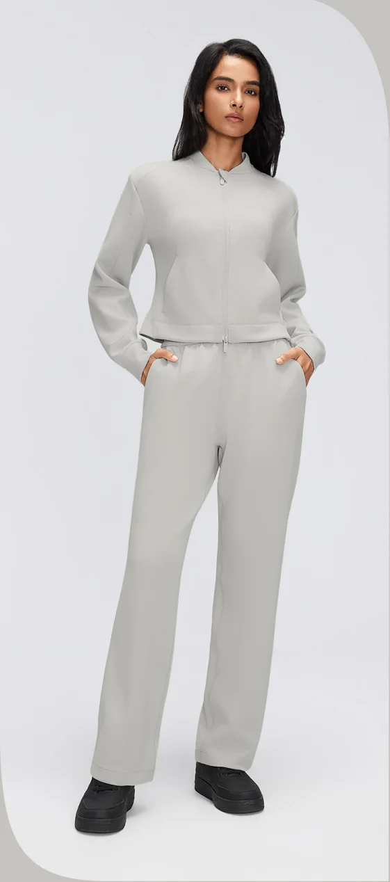 D26156 — Layering top